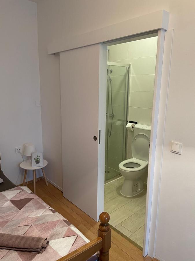 Hotel Nine Sveti Juraj Esterno foto
