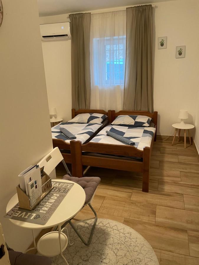 Hotel Nine Sveti Juraj Esterno foto