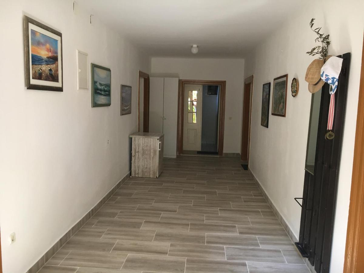 Hotel Nine Sveti Juraj Esterno foto